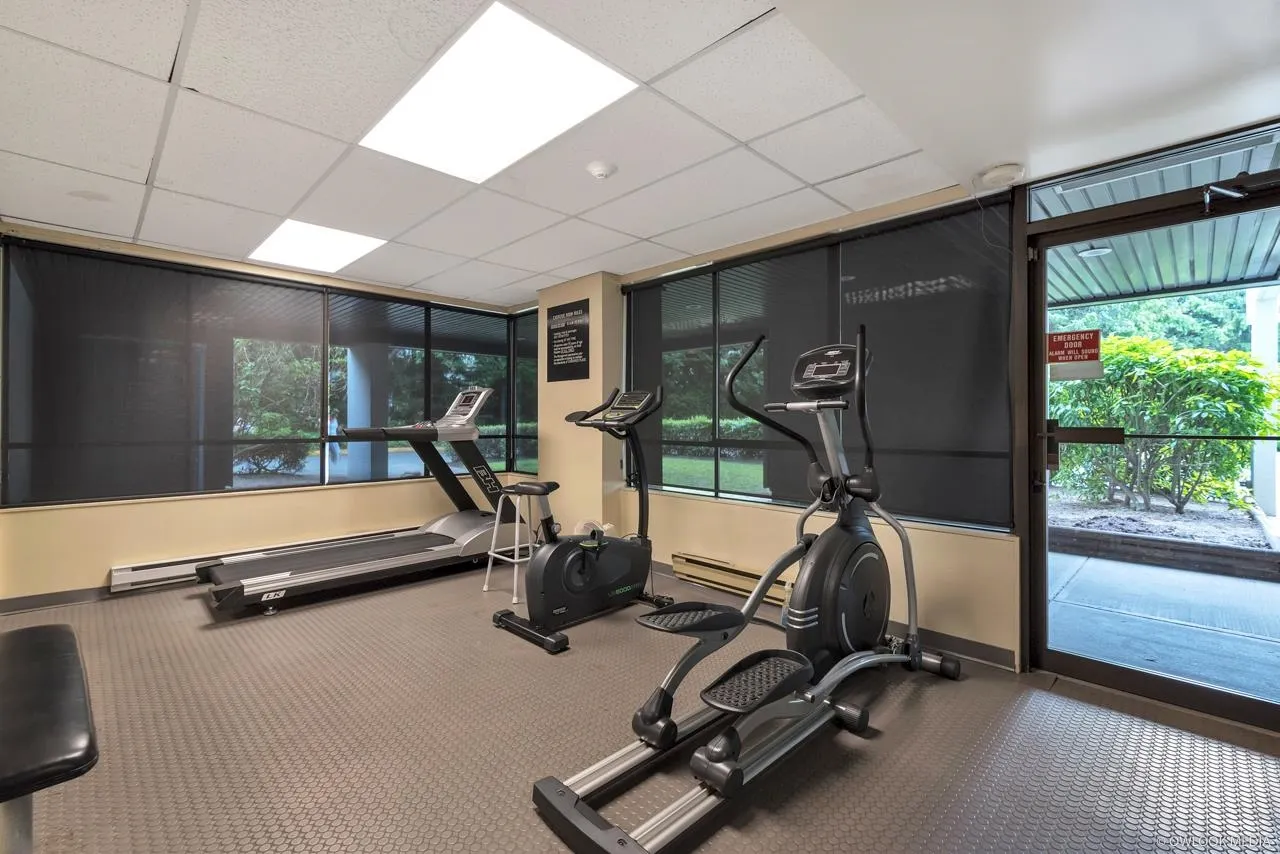 17XX 9521 Cardston Court