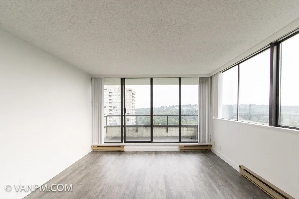 17XX 9521 Cardston Court