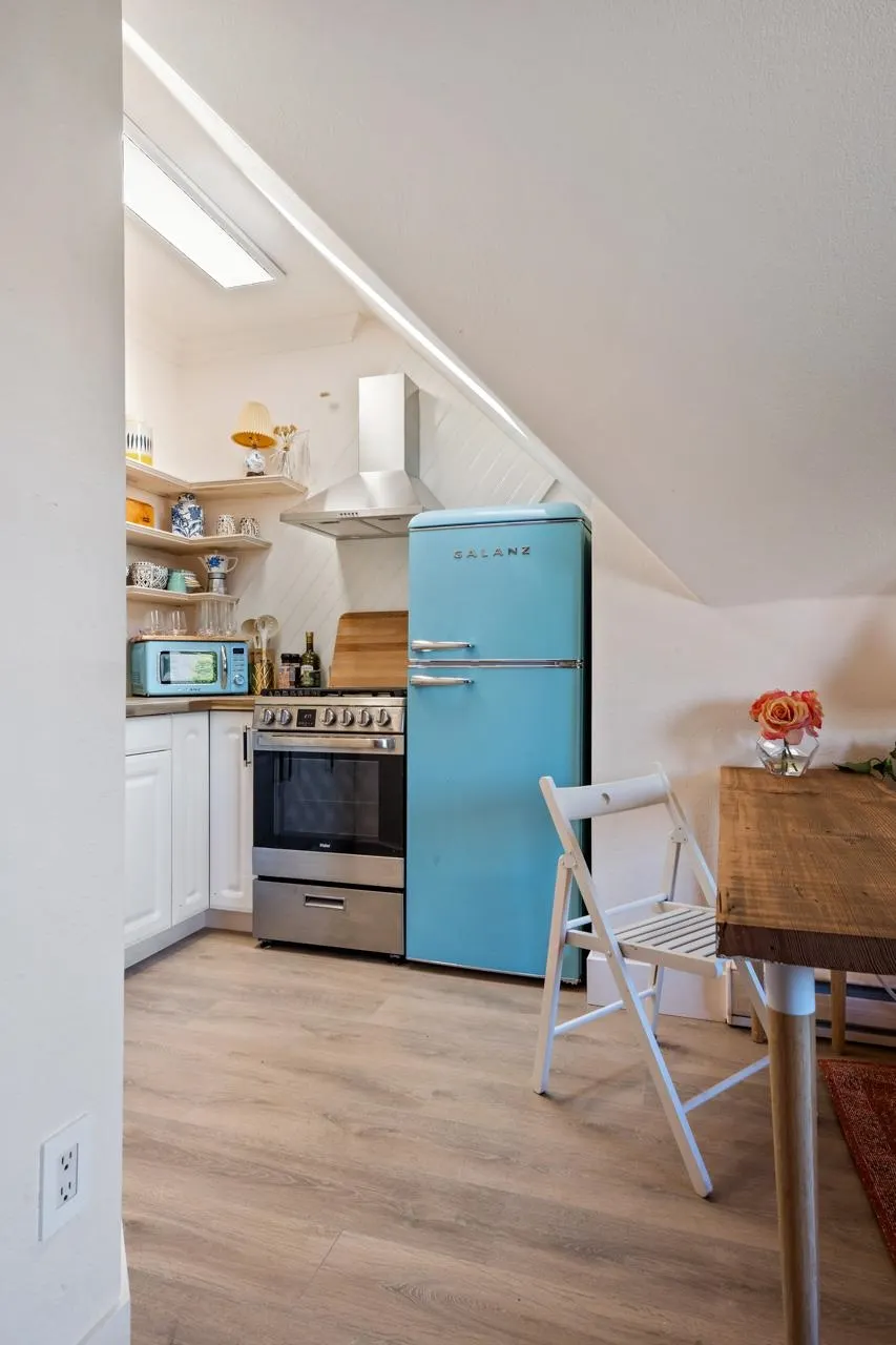 Boho 524 E 12th Avenue