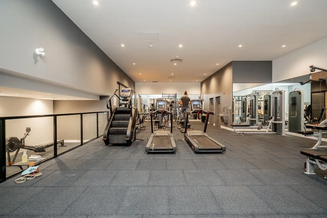 112 55 Klahanie Drive