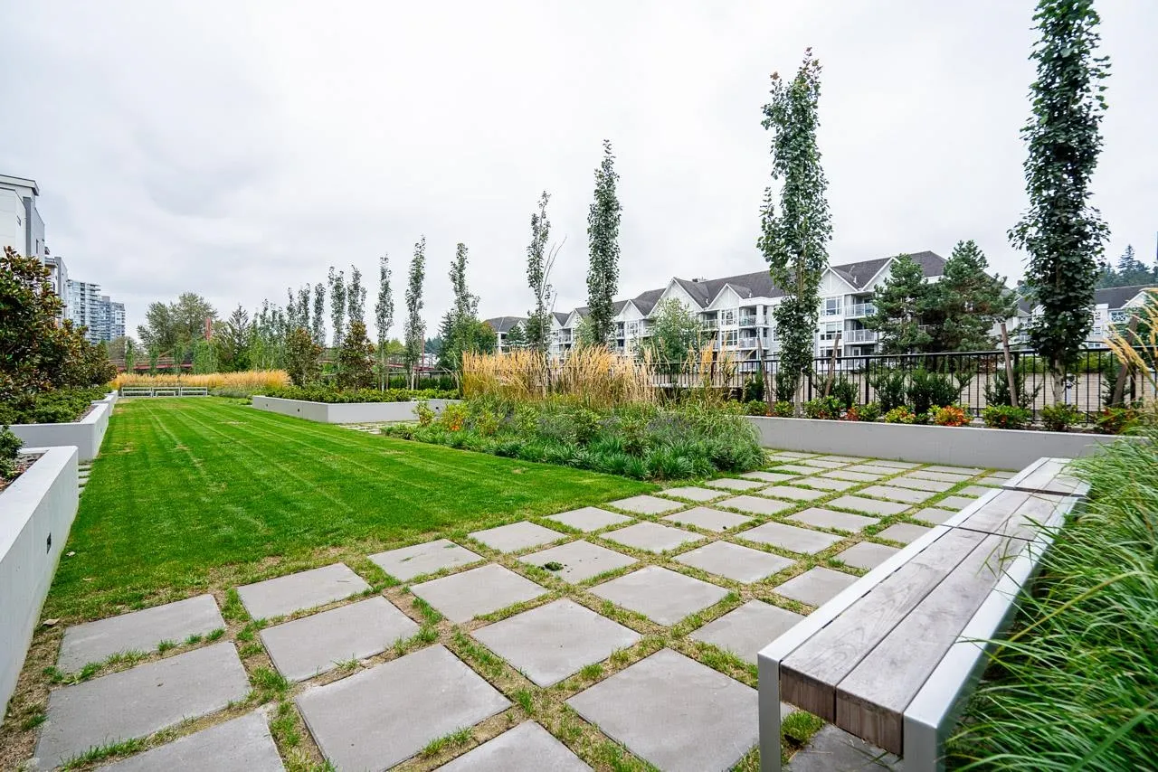 112 55 Klahanie Drive