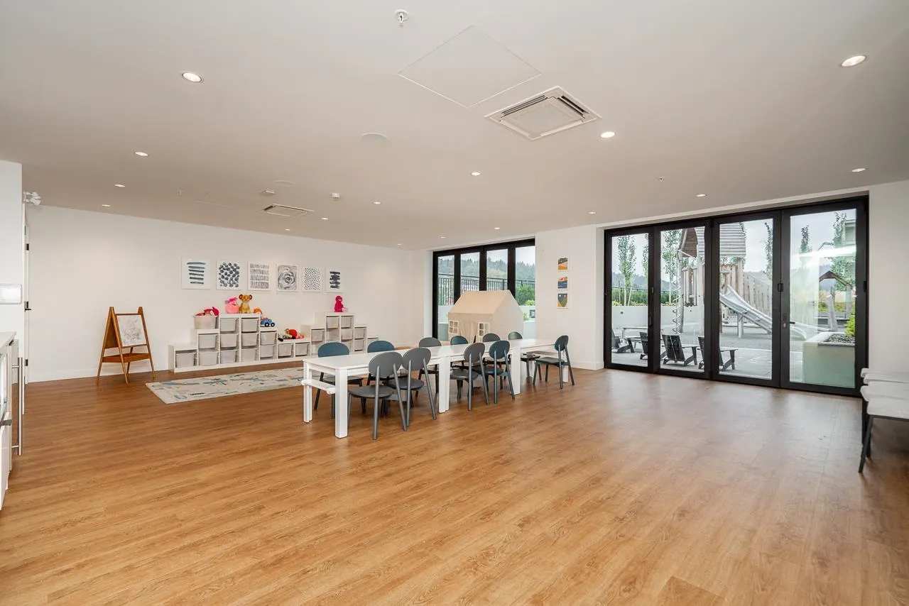 112 55 Klahanie Drive