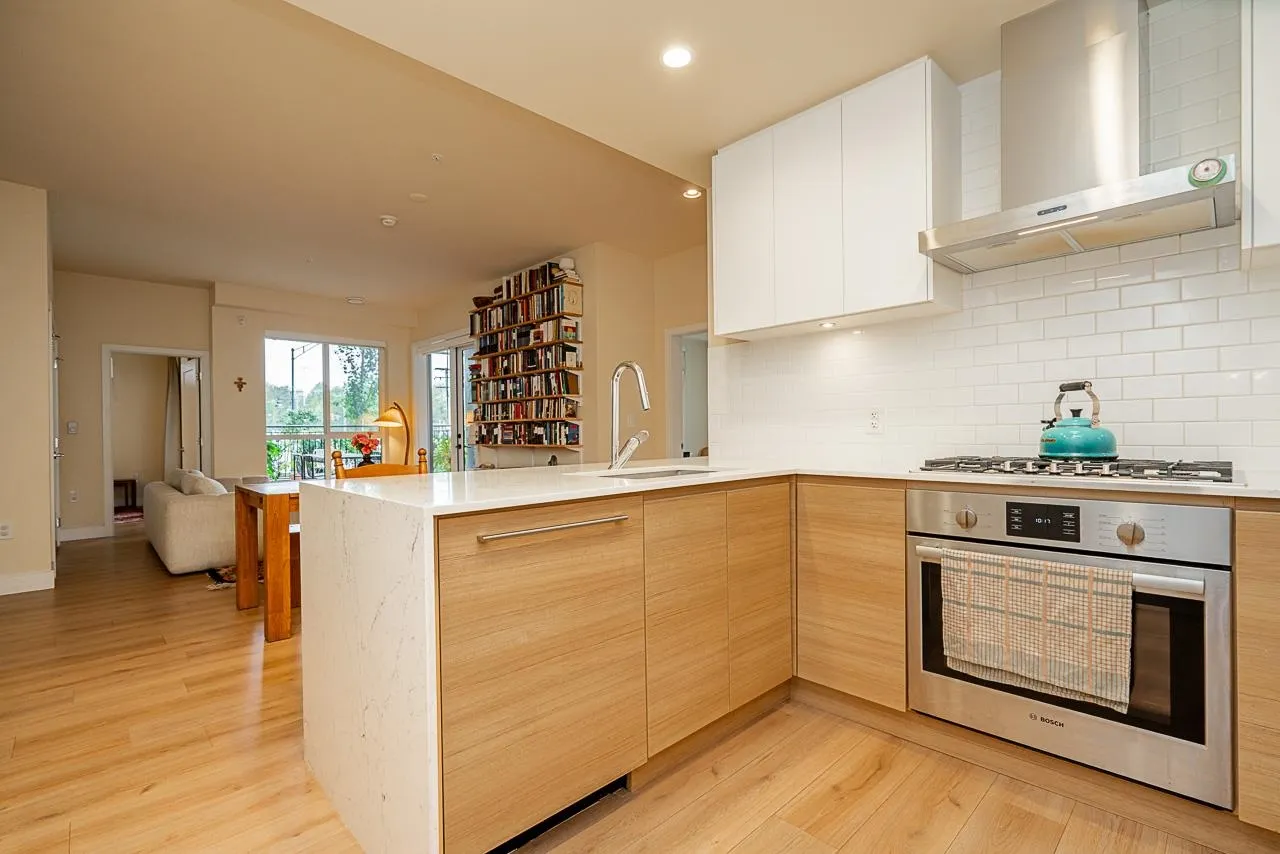 112 55 Klahanie Drive