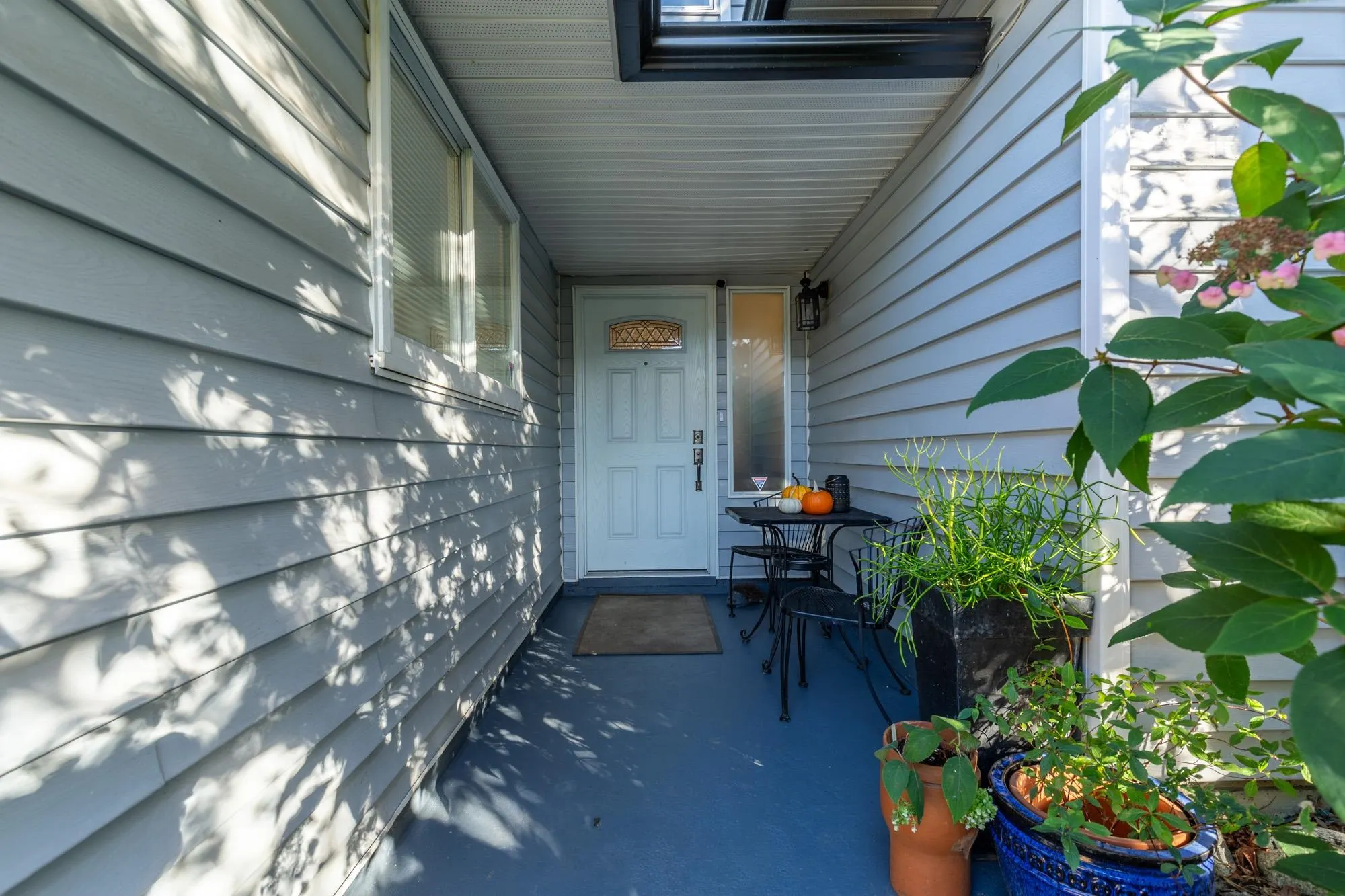 22169 River Bend