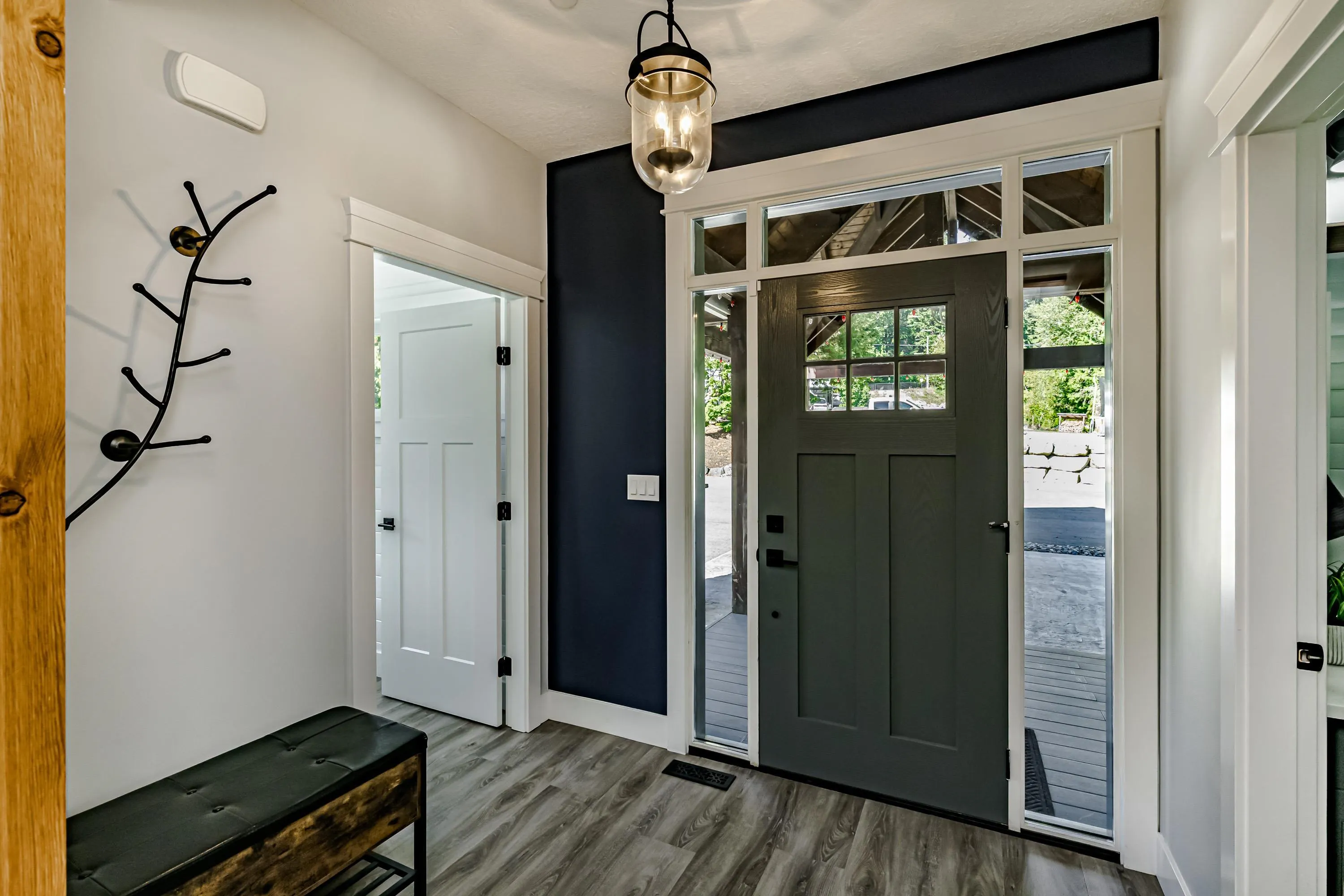 10062 Charlong Terrace