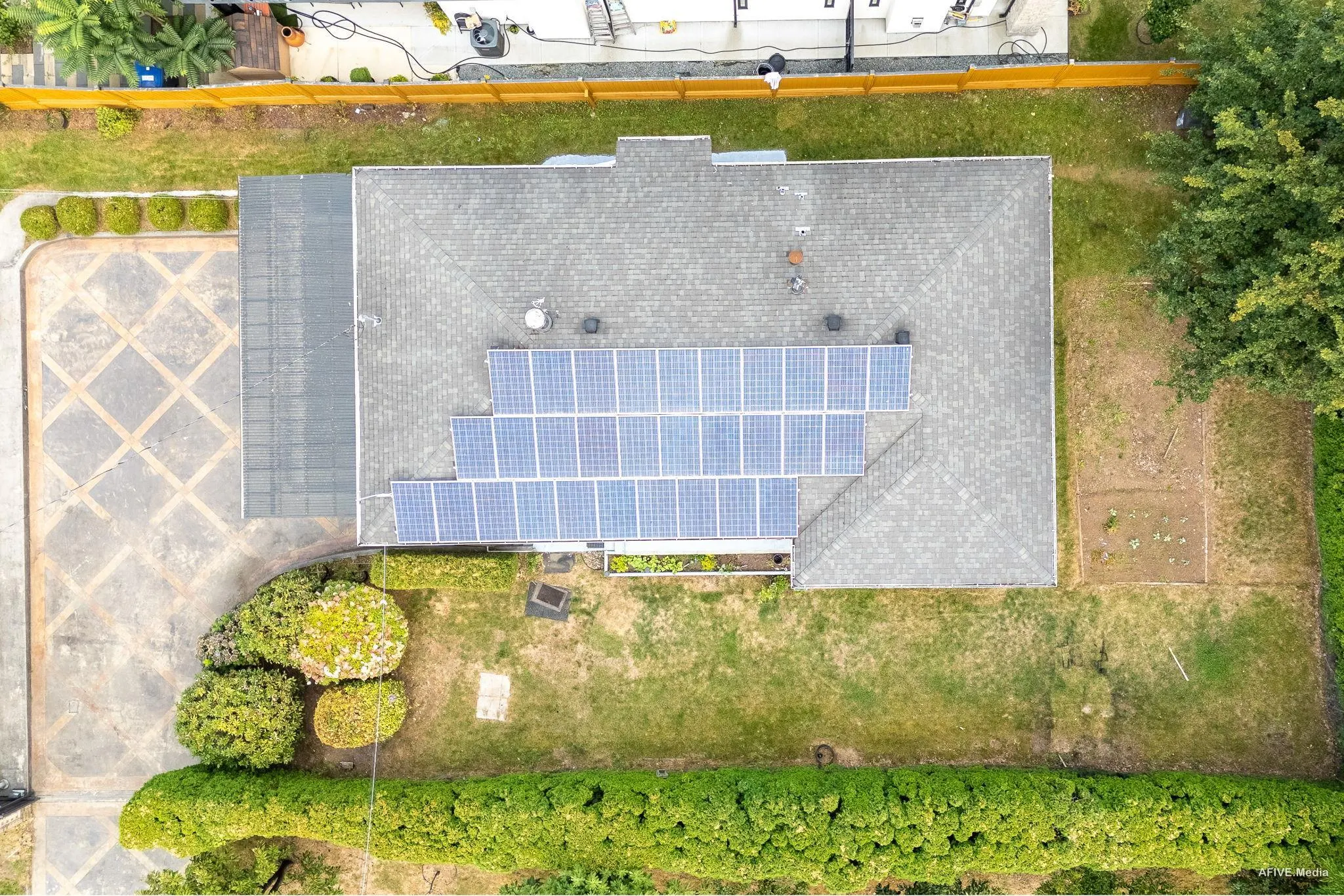14033 Douglas Road