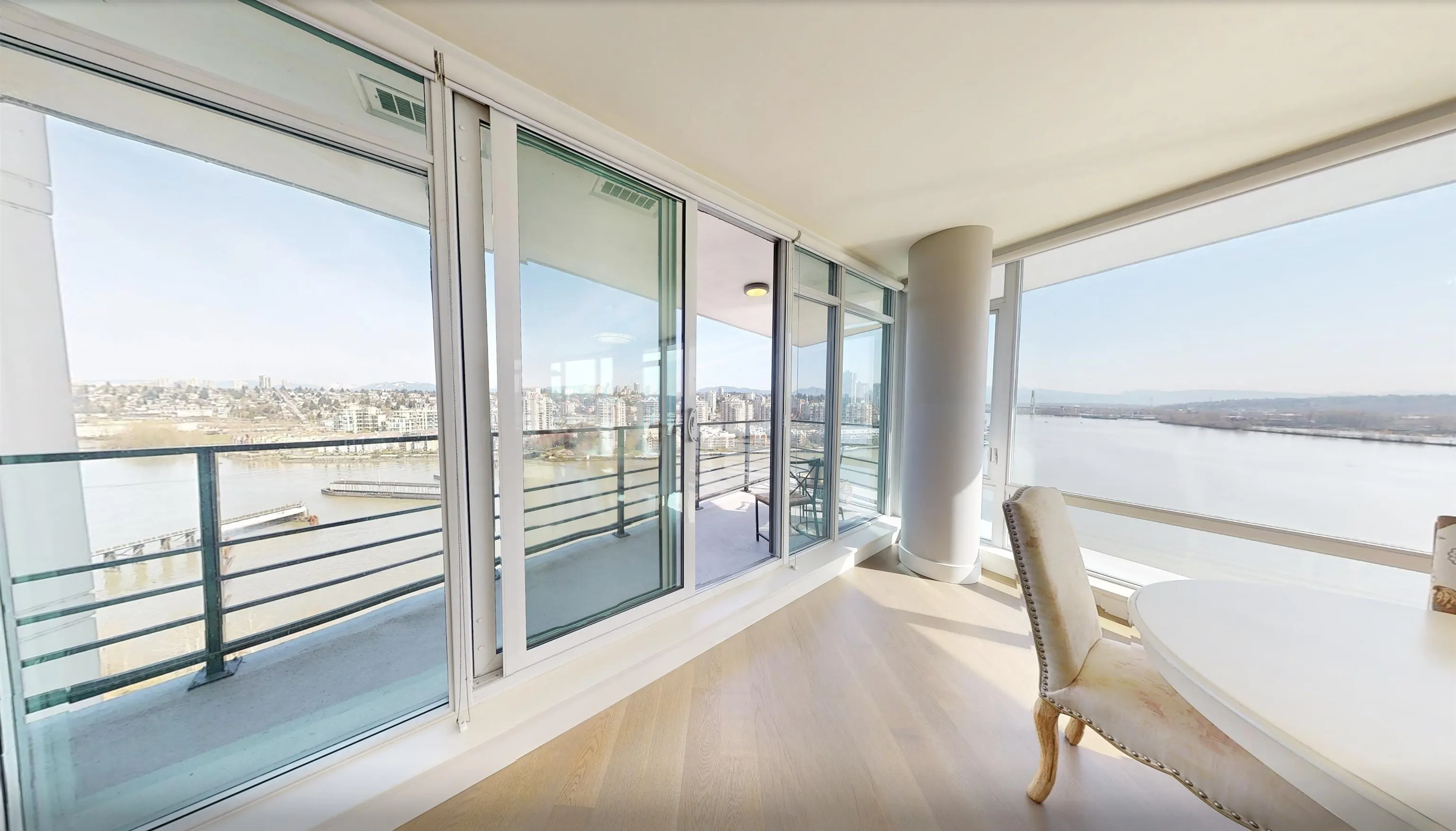 1705 210 Salter Street