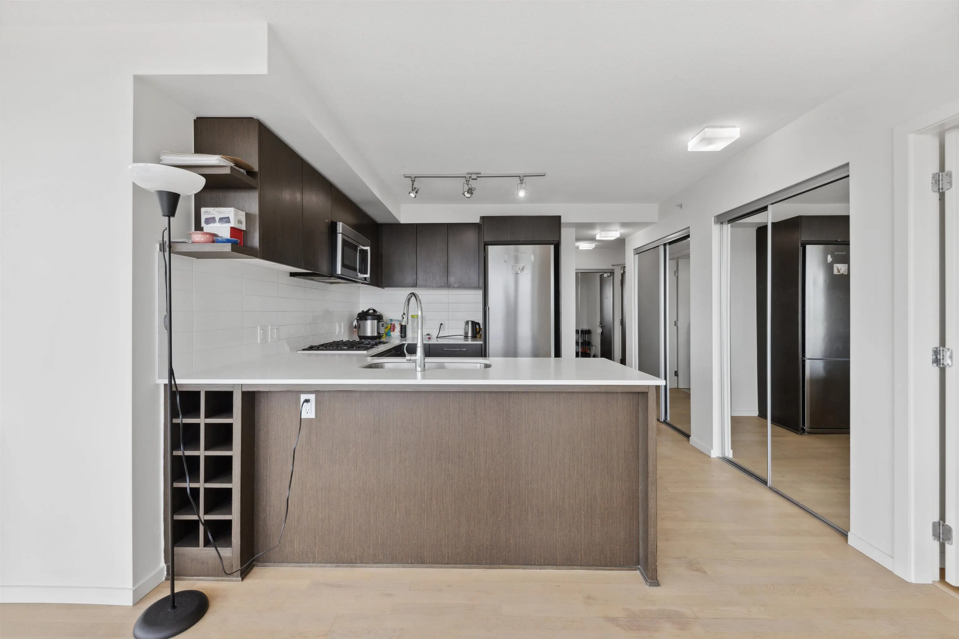 1802 7788 Ackroyd Road