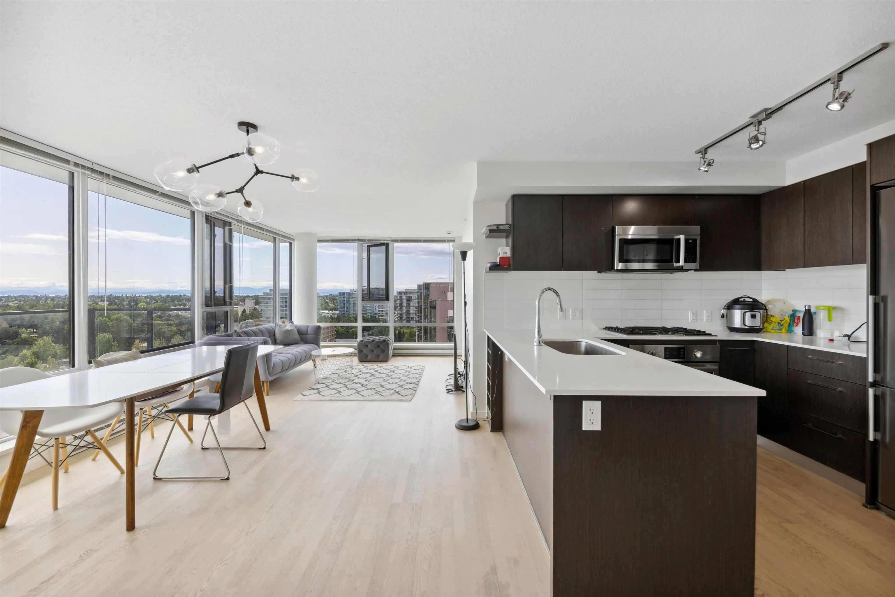 1802 7788 Ackroyd Road