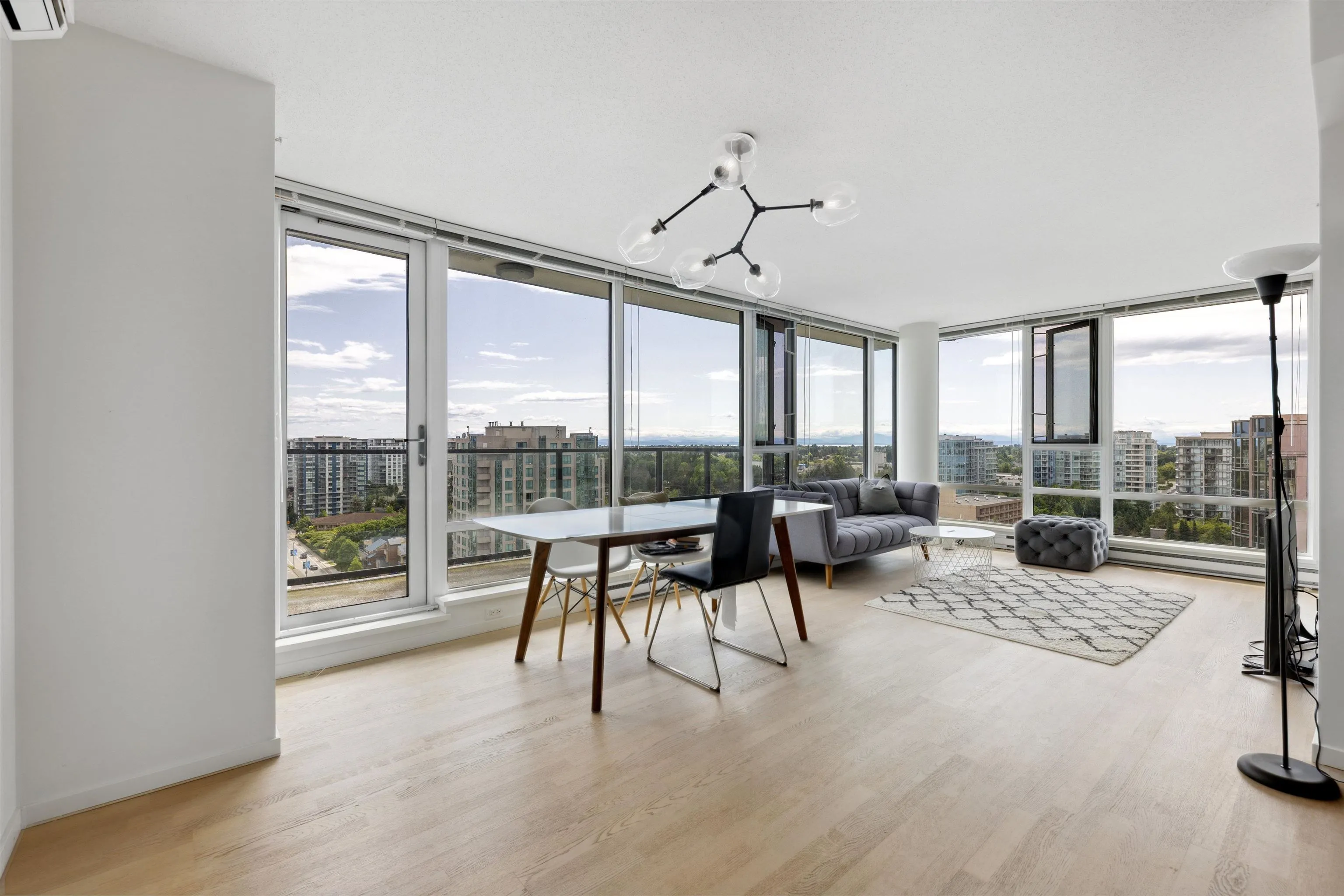 1802 7788 Ackroyd Road