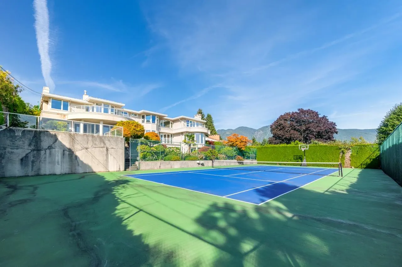 620 Knockmaroon Road