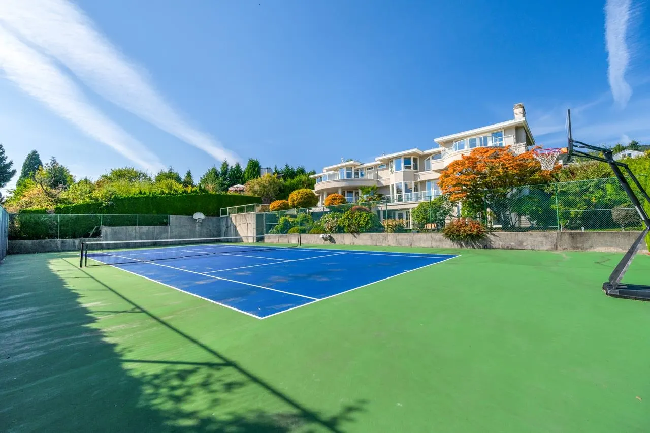 620 Knockmaroon Road