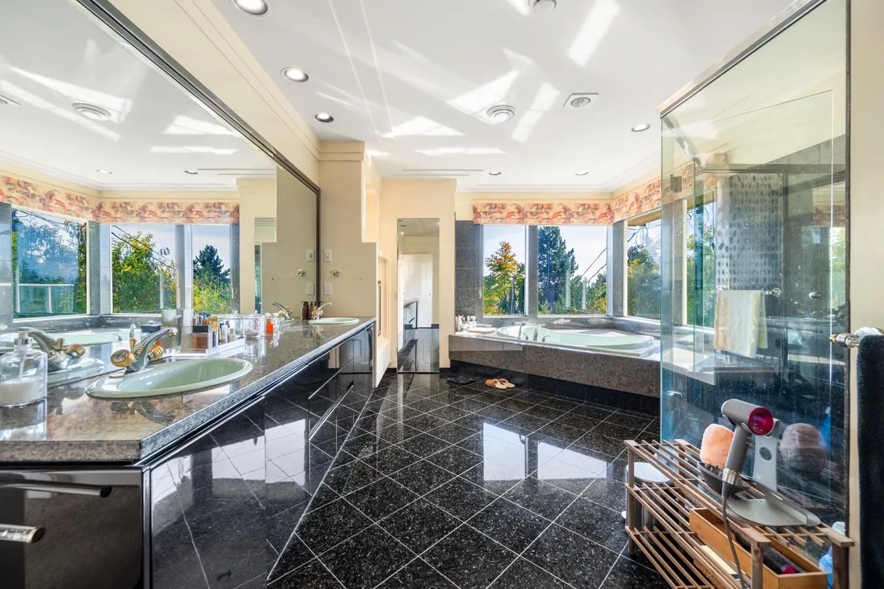 620 Knockmaroon Road