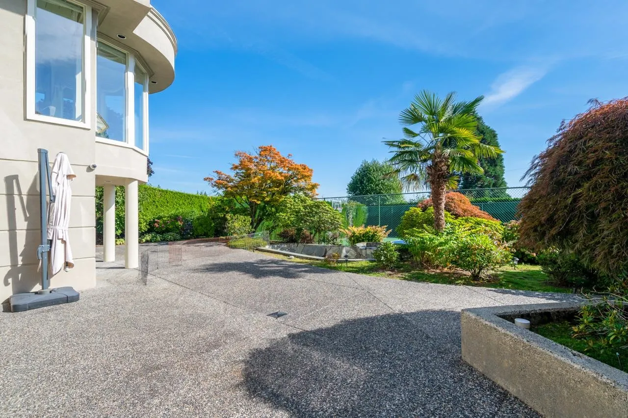 620 Knockmaroon Road