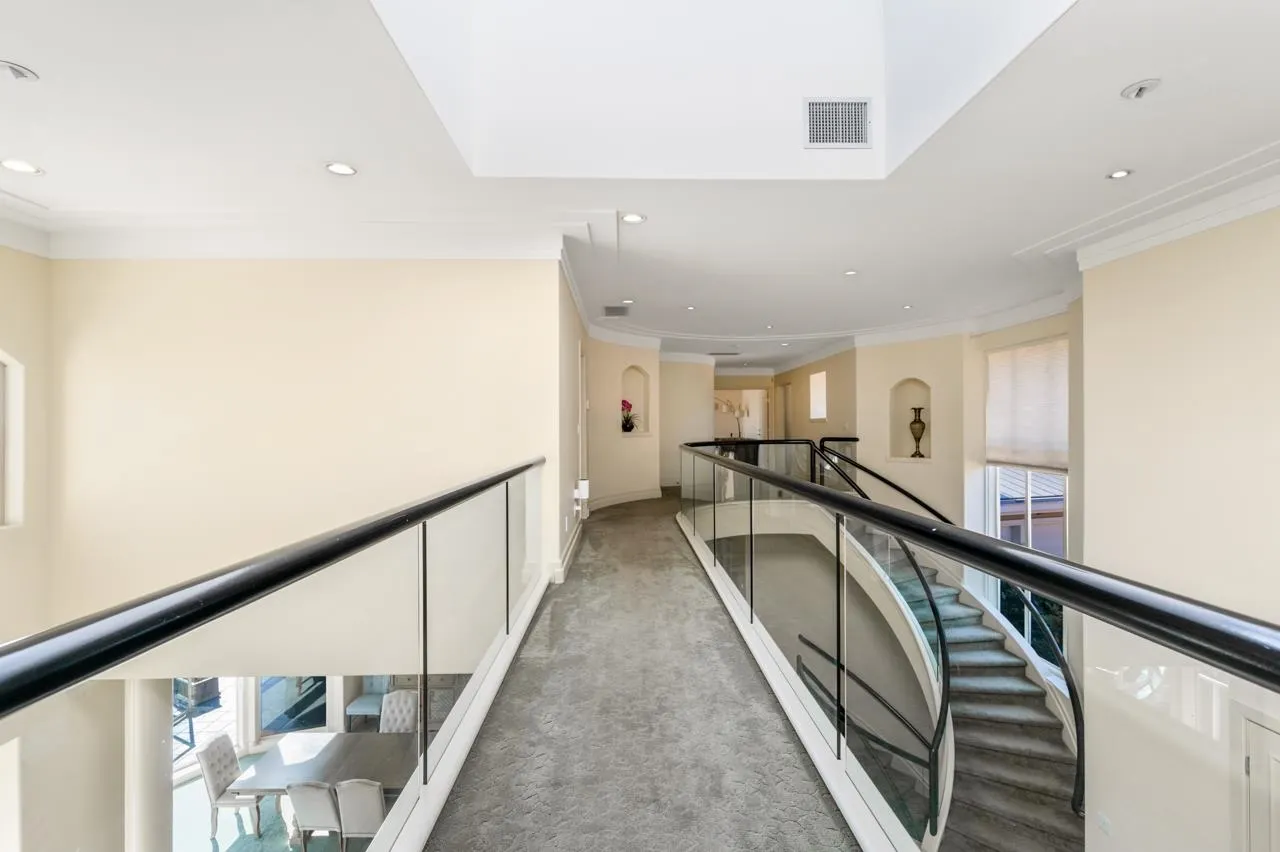 620 Knockmaroon Road