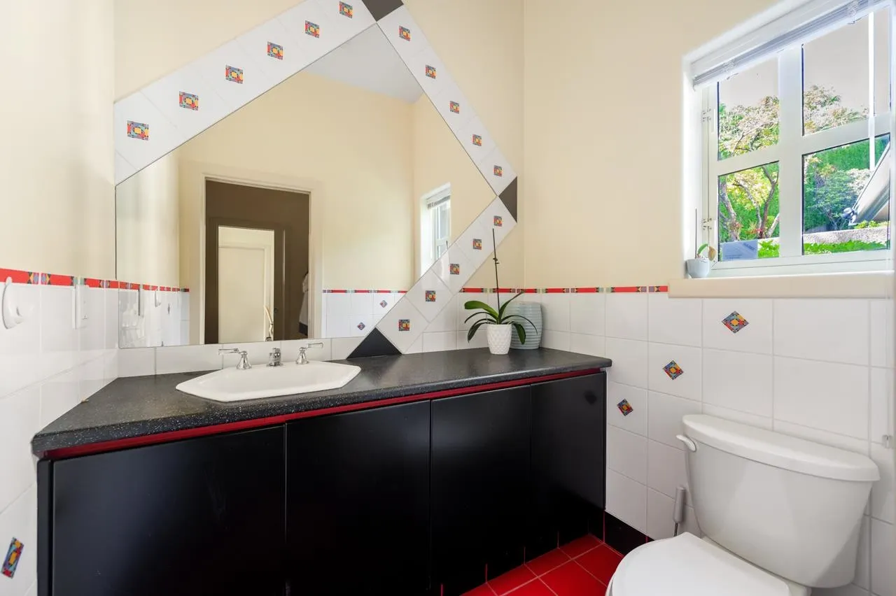 620 Knockmaroon Road