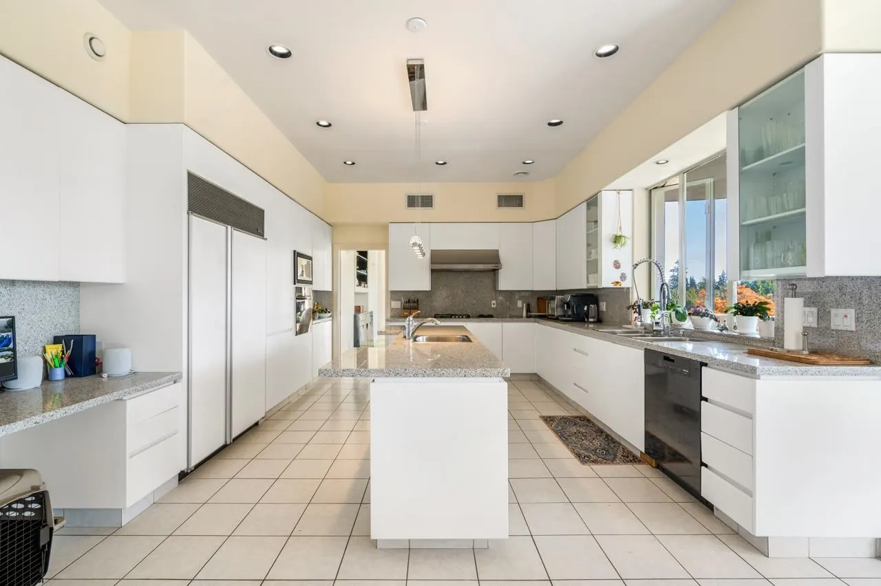 620 Knockmaroon Road