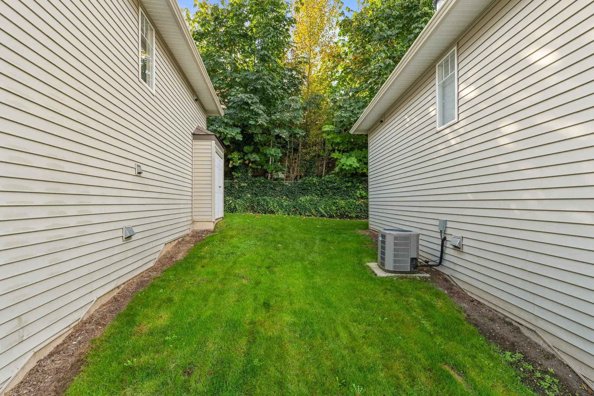 106 46360 Valleyview Road