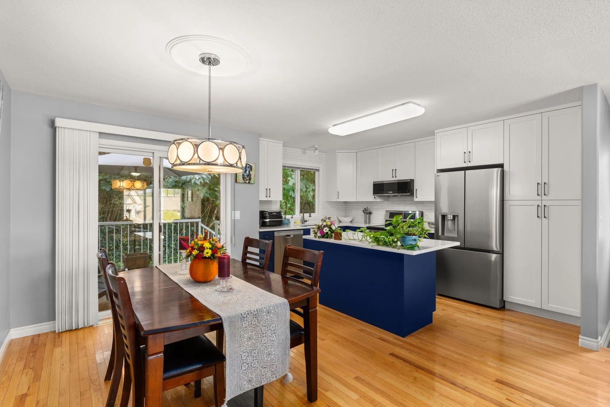 106 46360 Valleyview Road