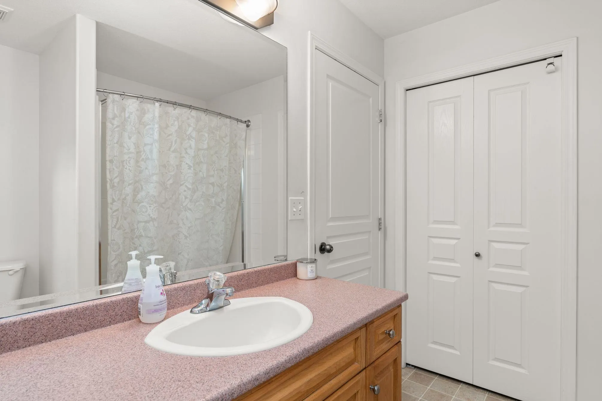 106 46360 Valleyview Road