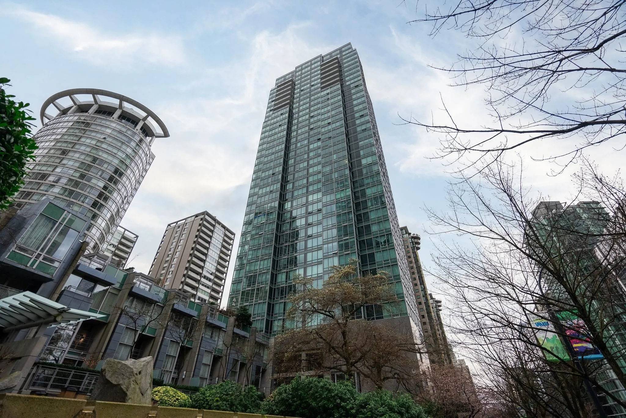 2806 1288 W Georgia Street