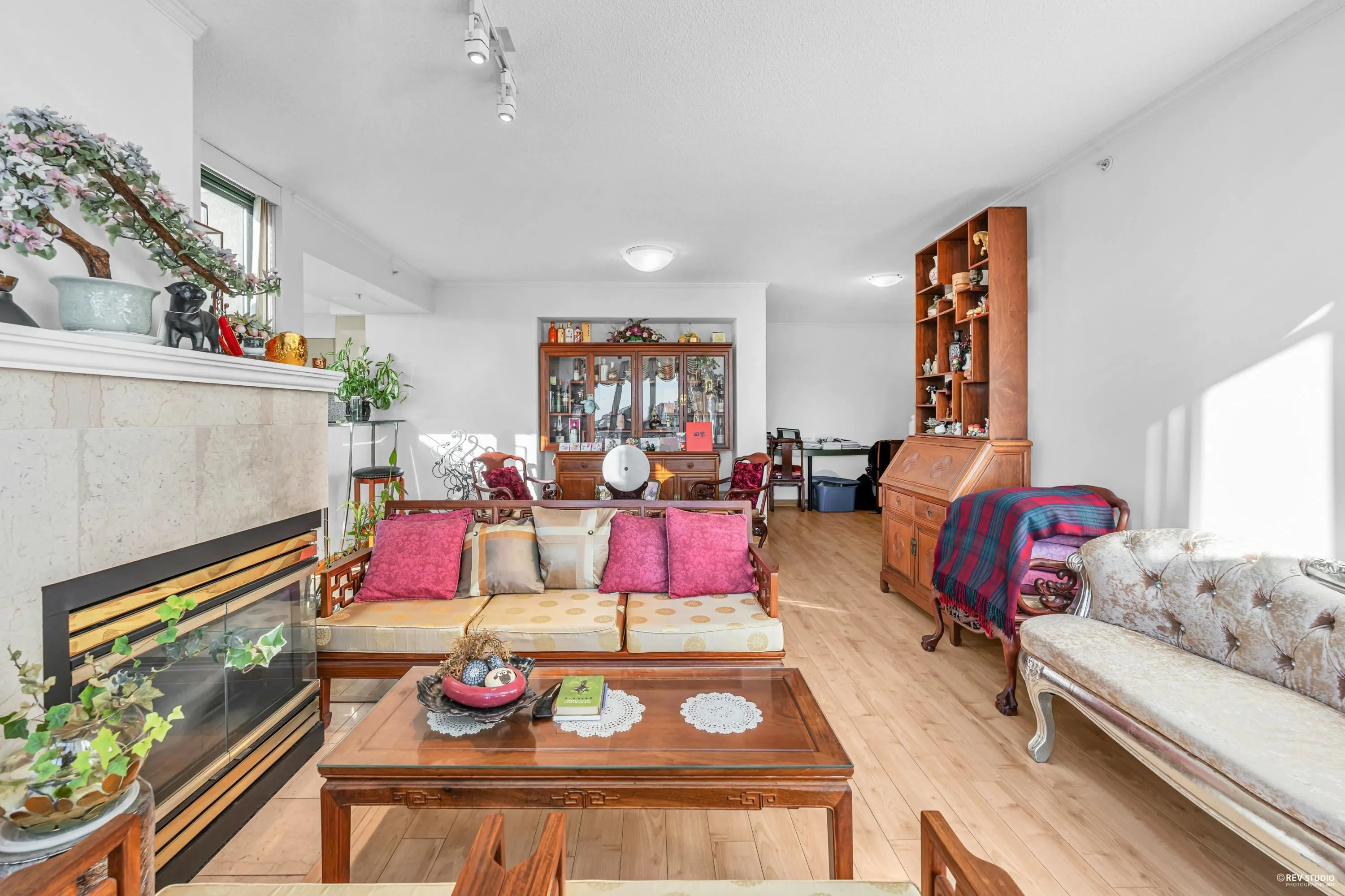 1802 7380 Elmbridge Way