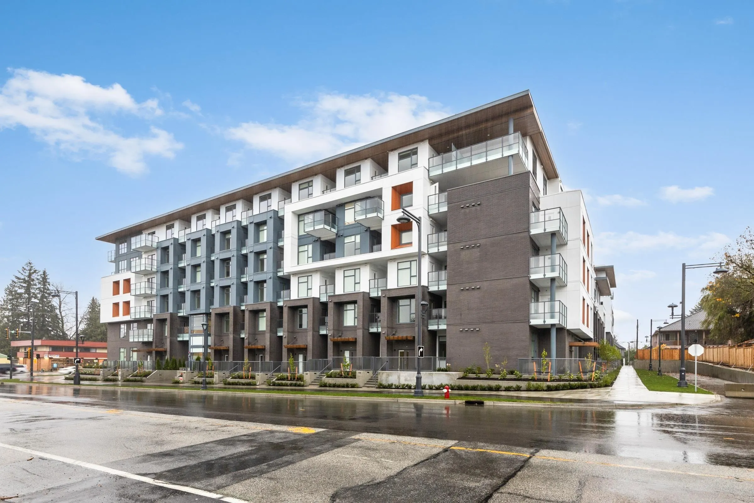 608 10828 139a Street