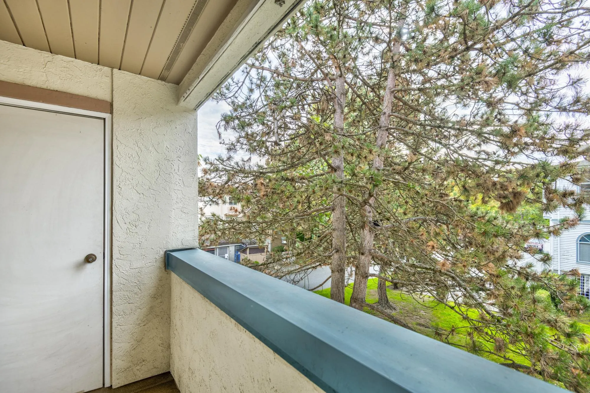 204 7540 Minoru Boulevard