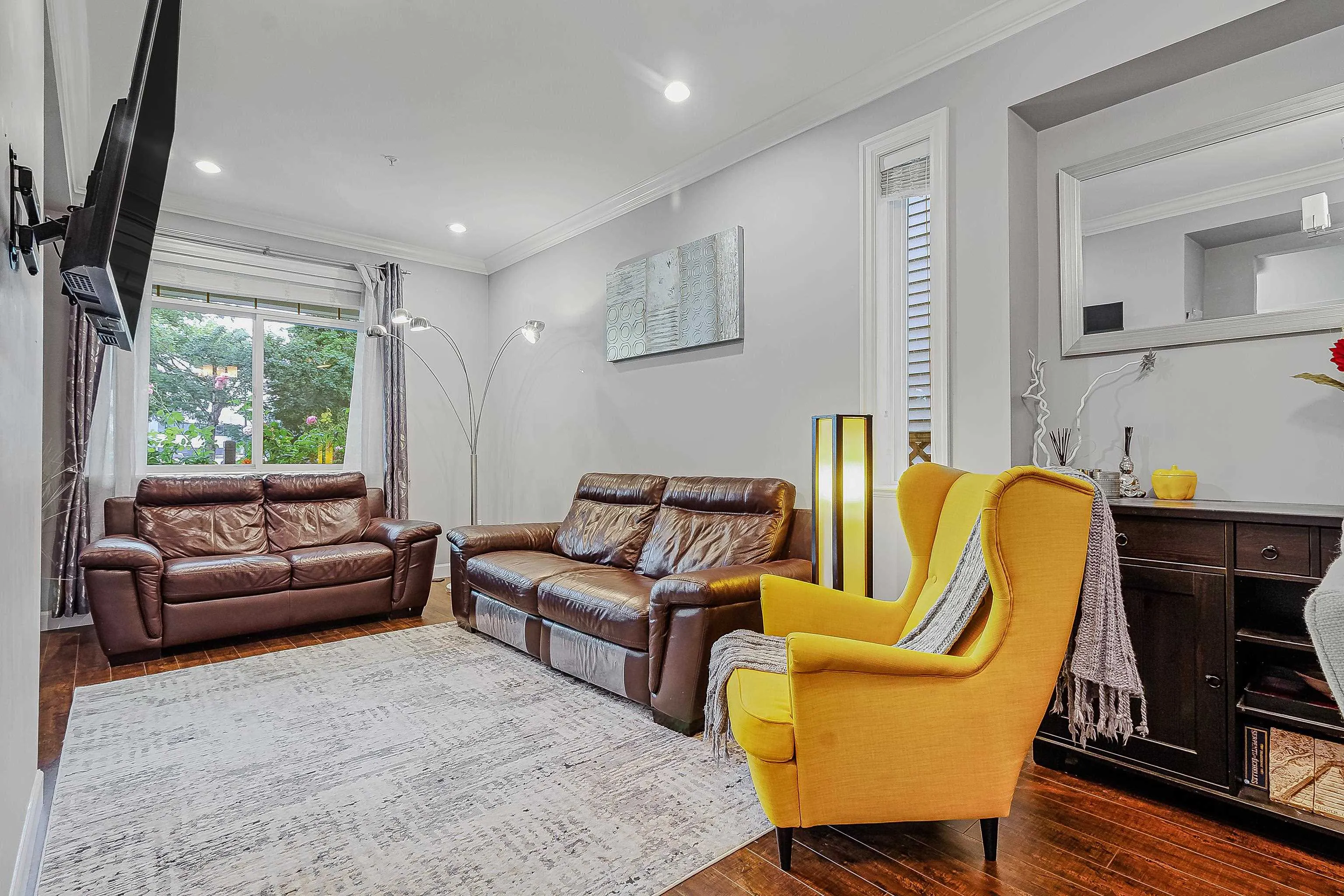 23942 Dewdney Trunk Road