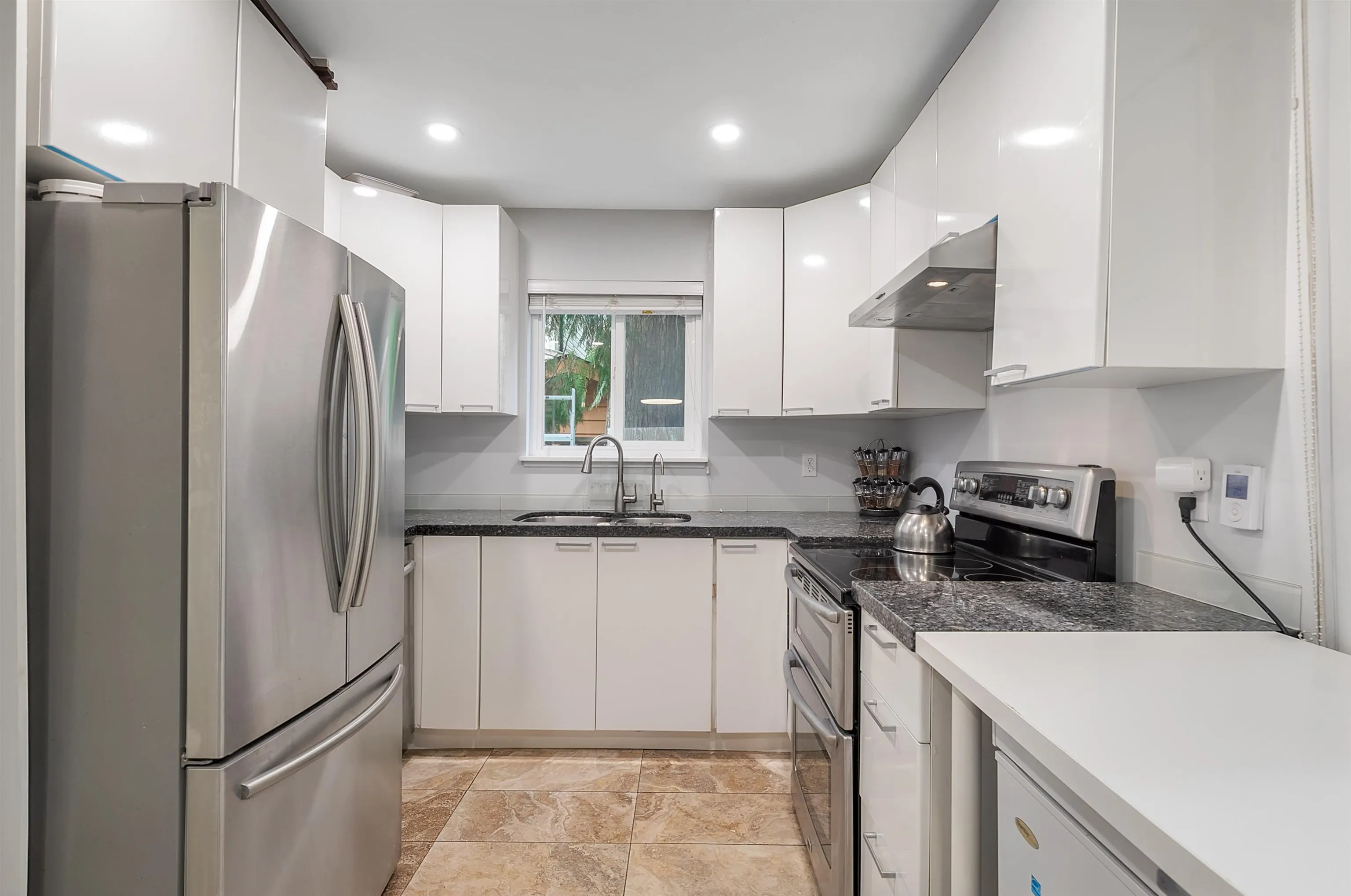 41 2986 Coast Meridian Road