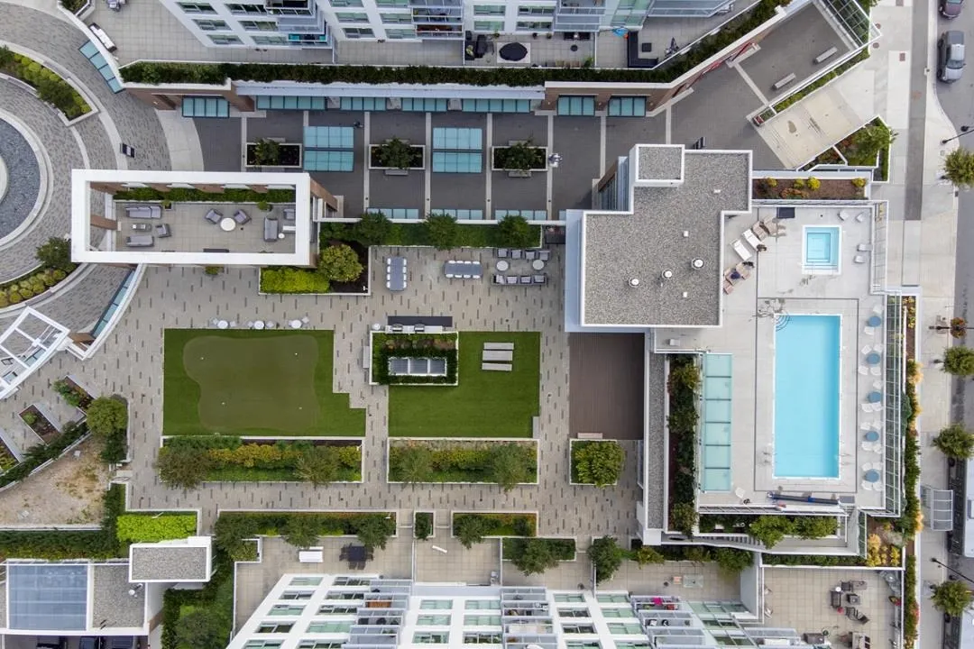 408 1441 Johnston Road