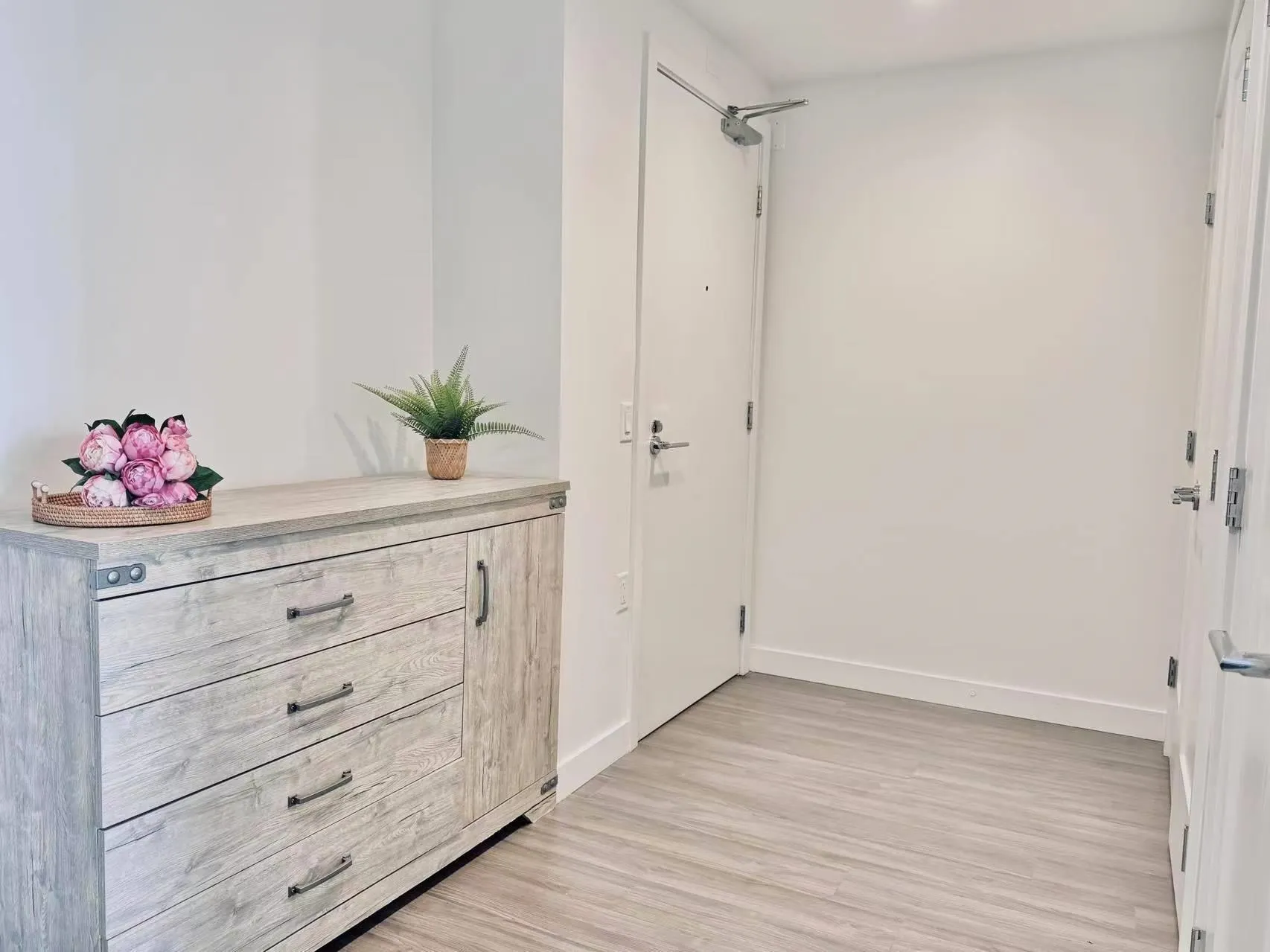 3006 2311 Beta Avenue
