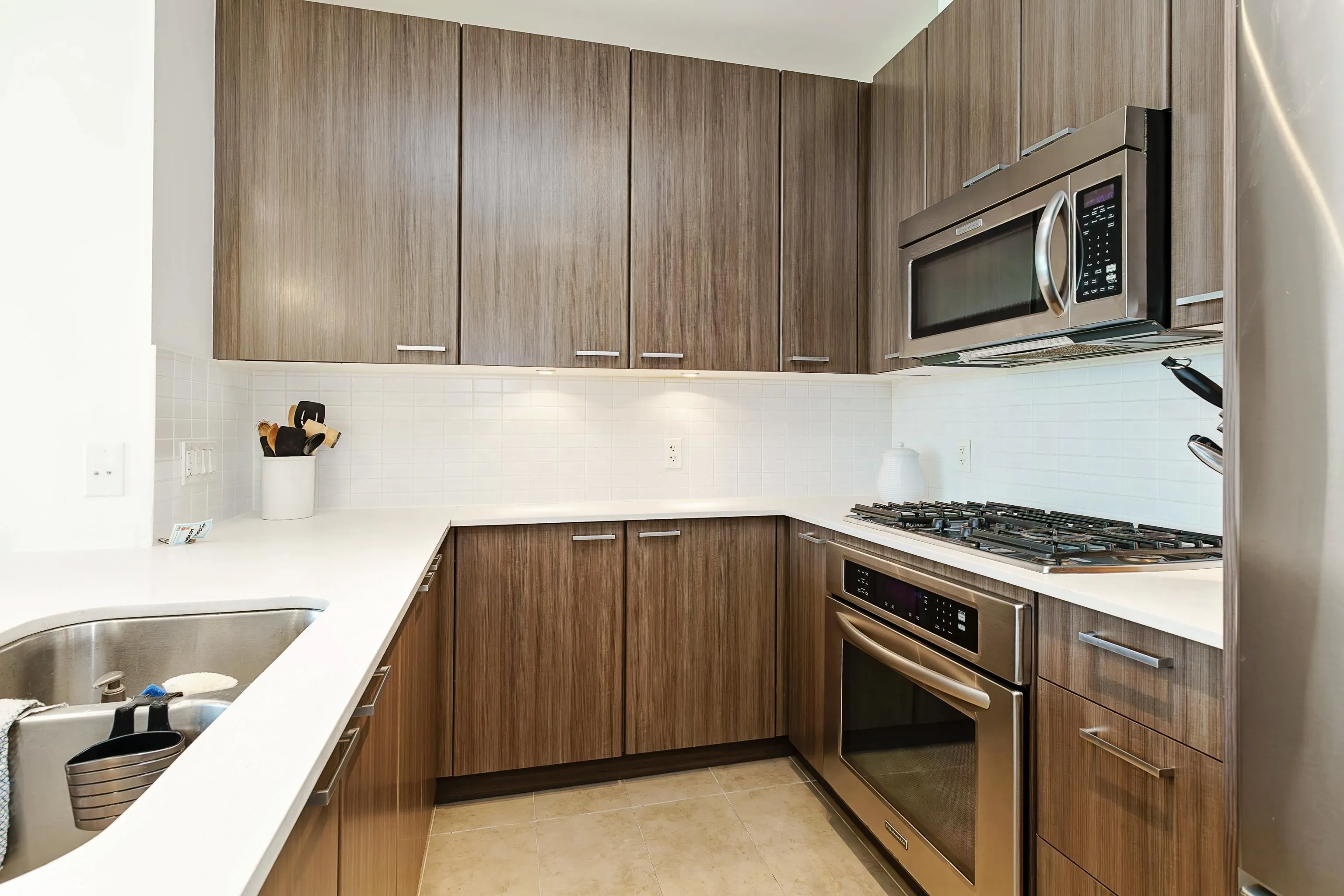 1205 2789 Shaughnessy Street