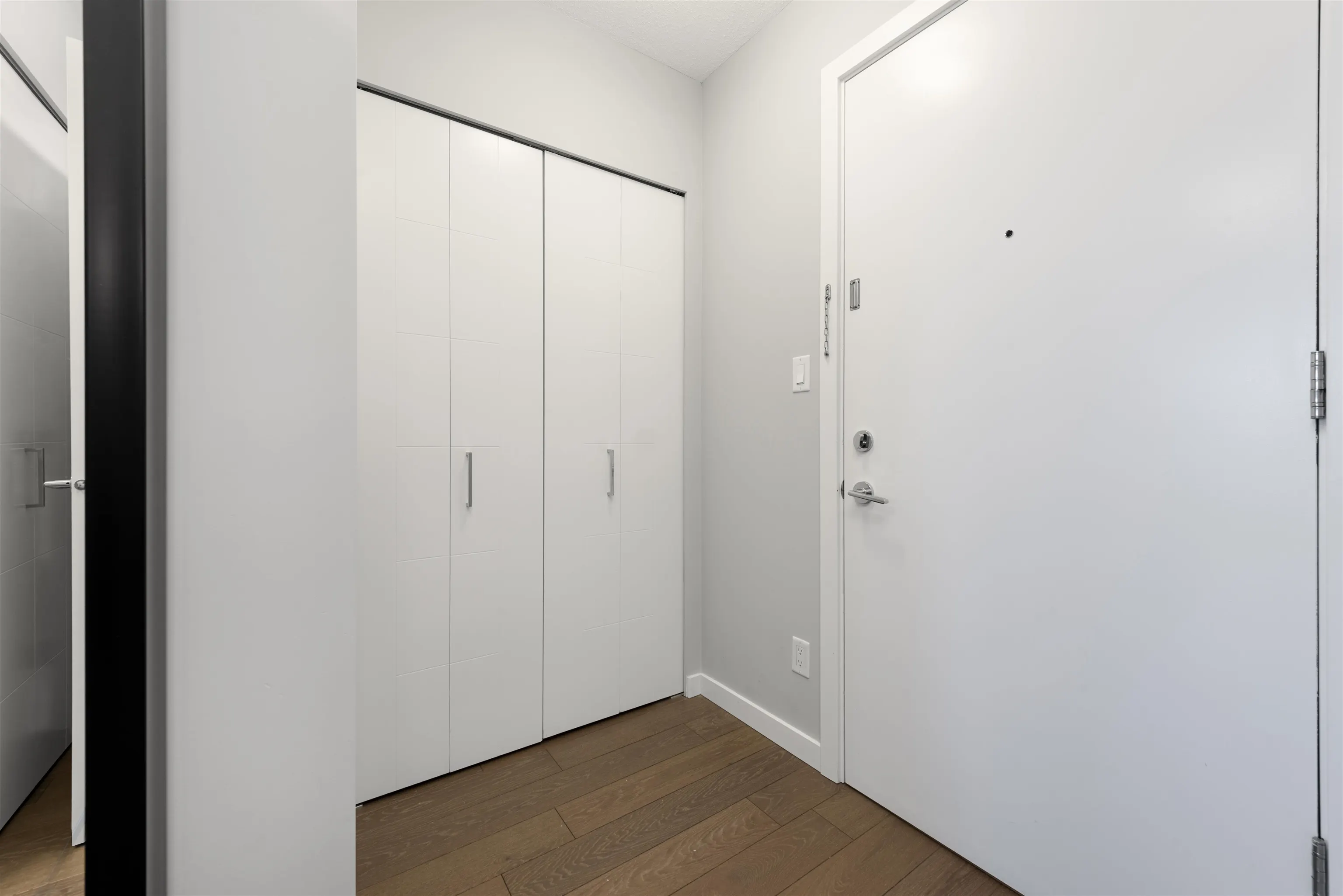 309 2888 Cambie Street