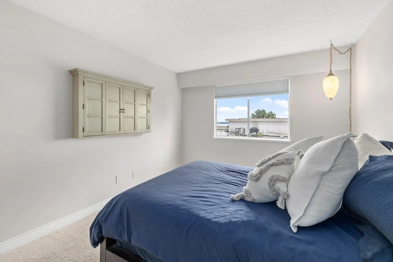 302 15010 Roper Avenue