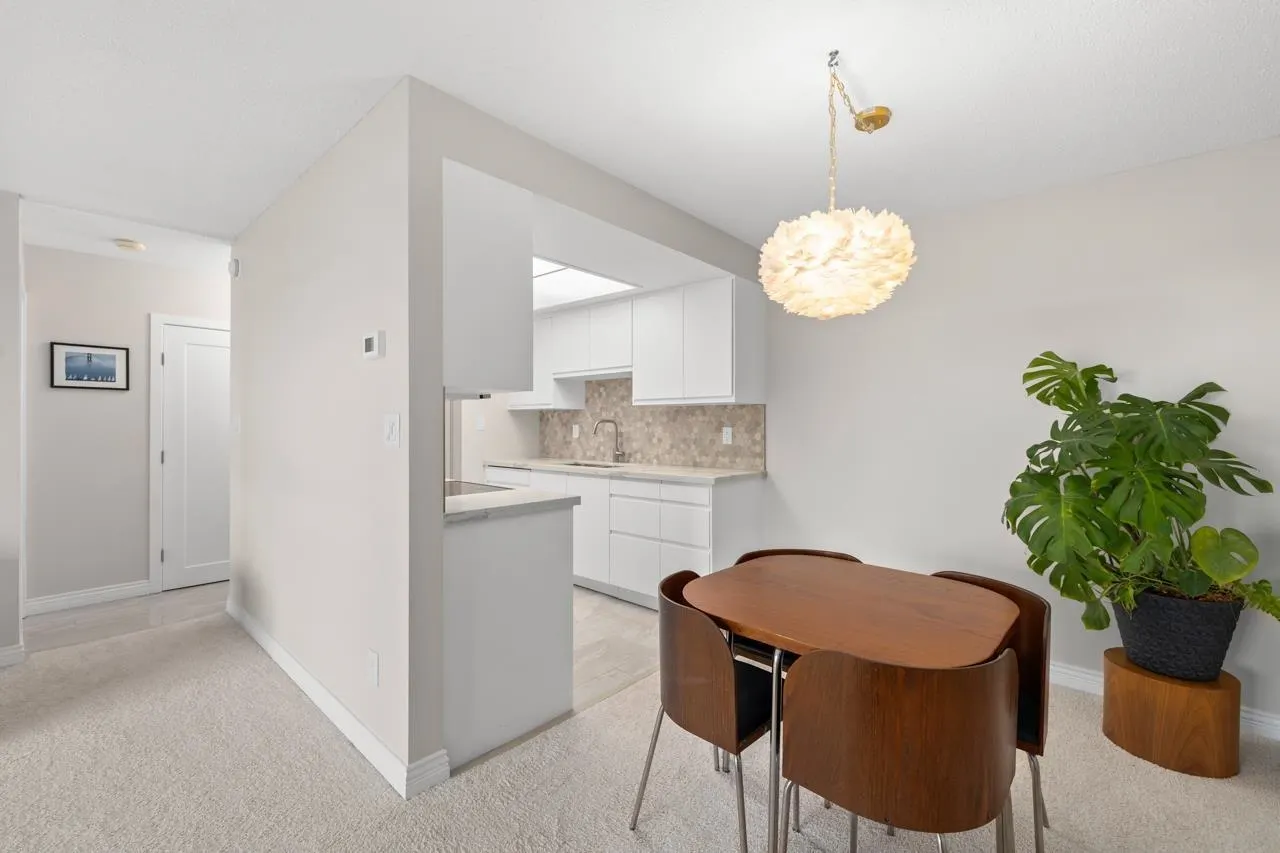 302 15010 Roper Avenue