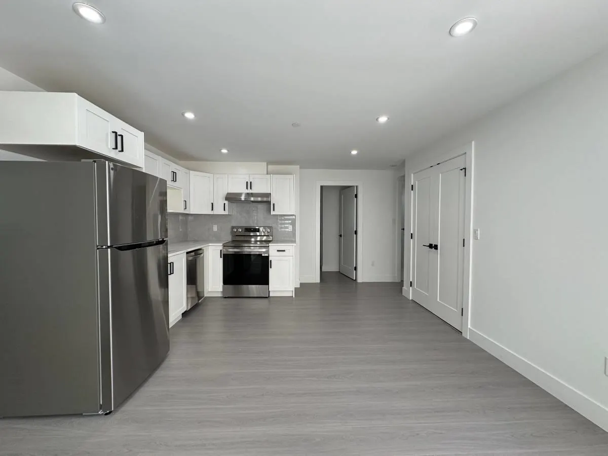 Suite 21186 Wicklund Ave