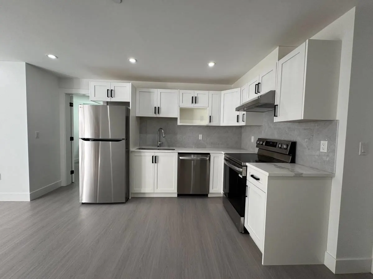 Suite 21186 Wicklund Ave