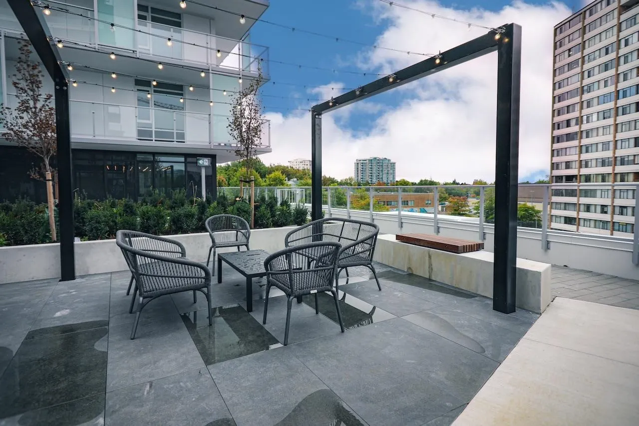 642 6500 Minoru Boulevard