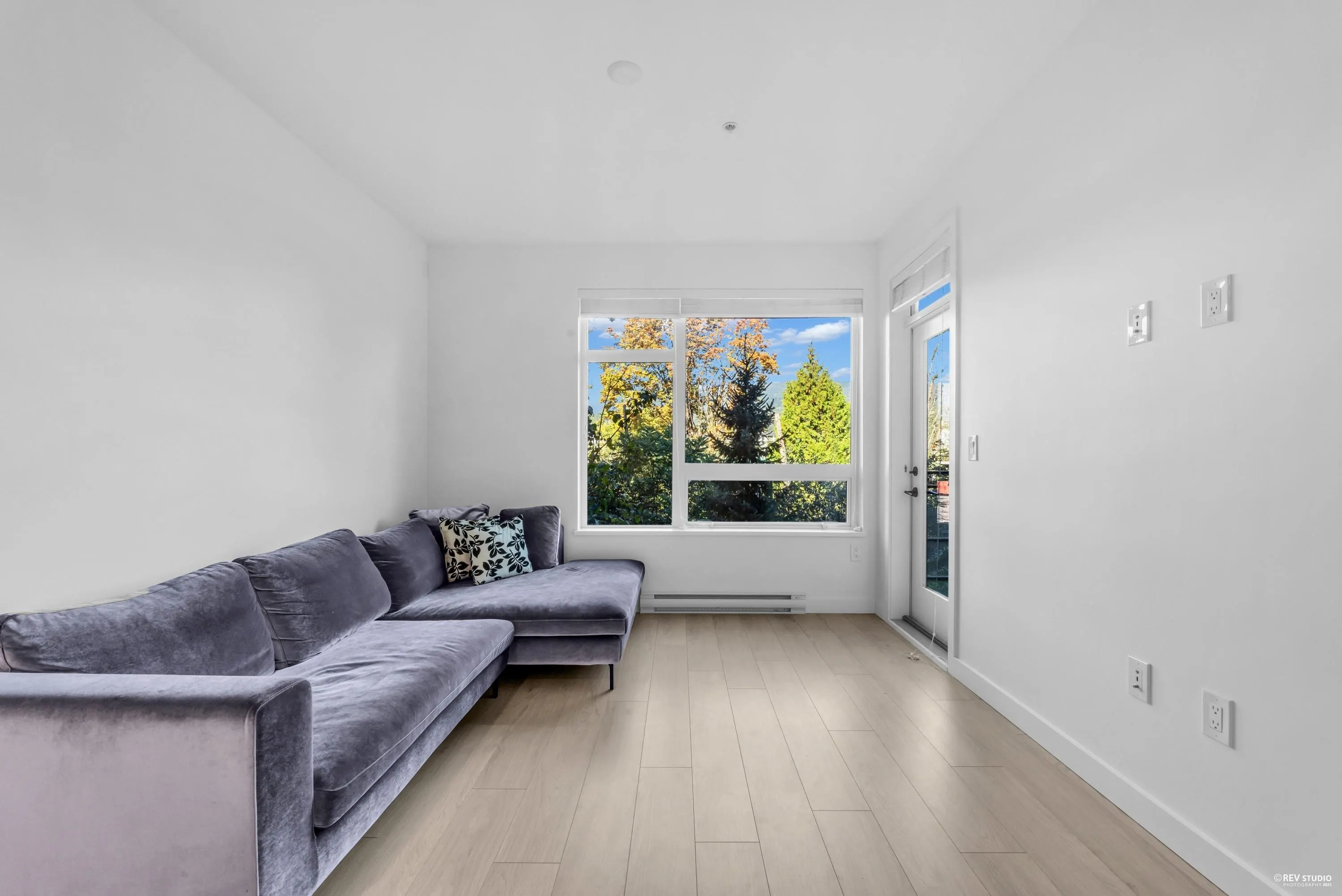 203 3038 St George Street