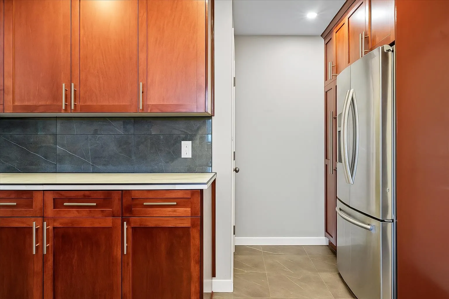 6279 Silverthorne Road