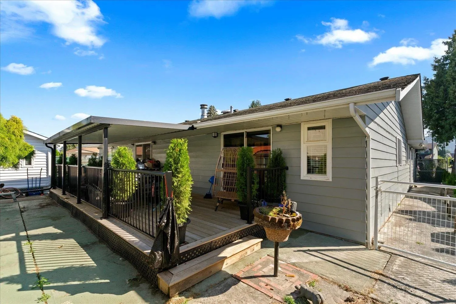 6279 Silverthorne Road