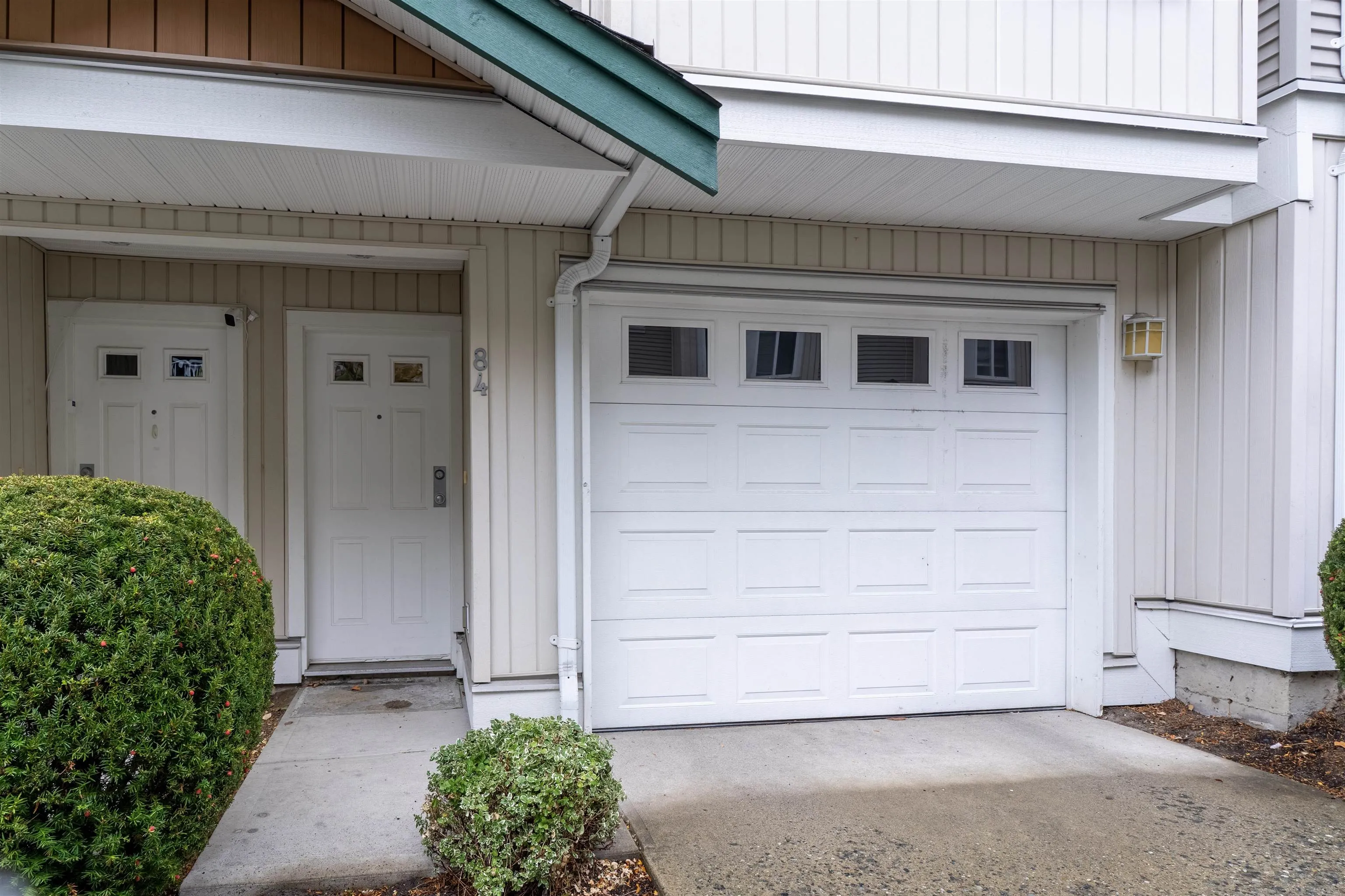 84 12711 64 Avenue