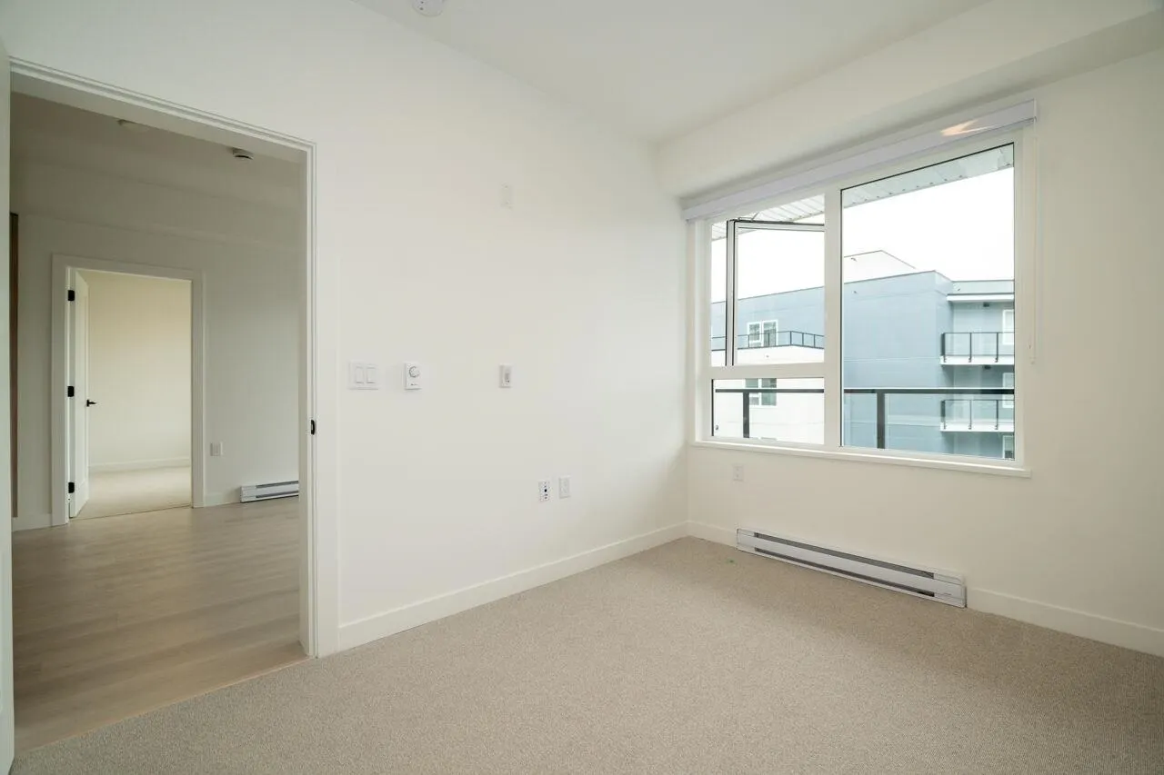 301 2002 St. George Street