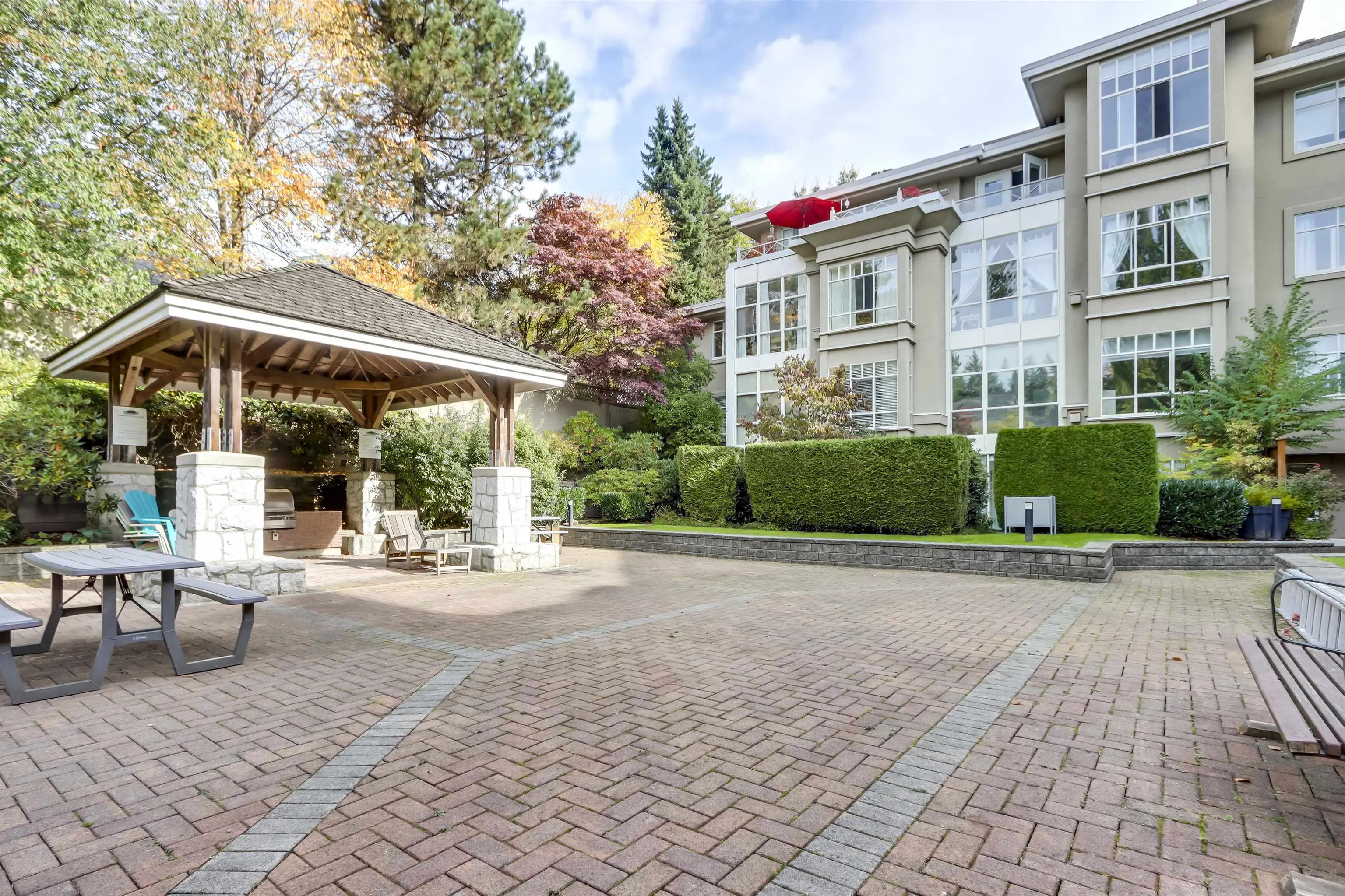 104 630 Roche Point Drive