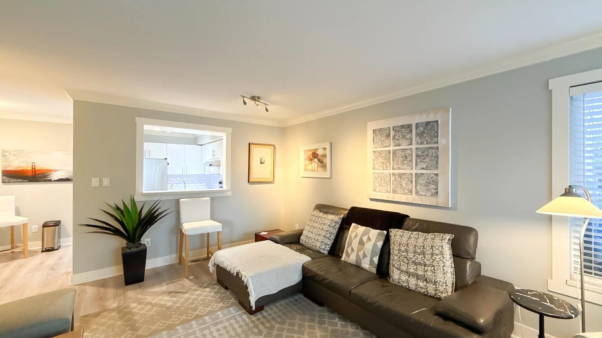 109 1533 Best Street