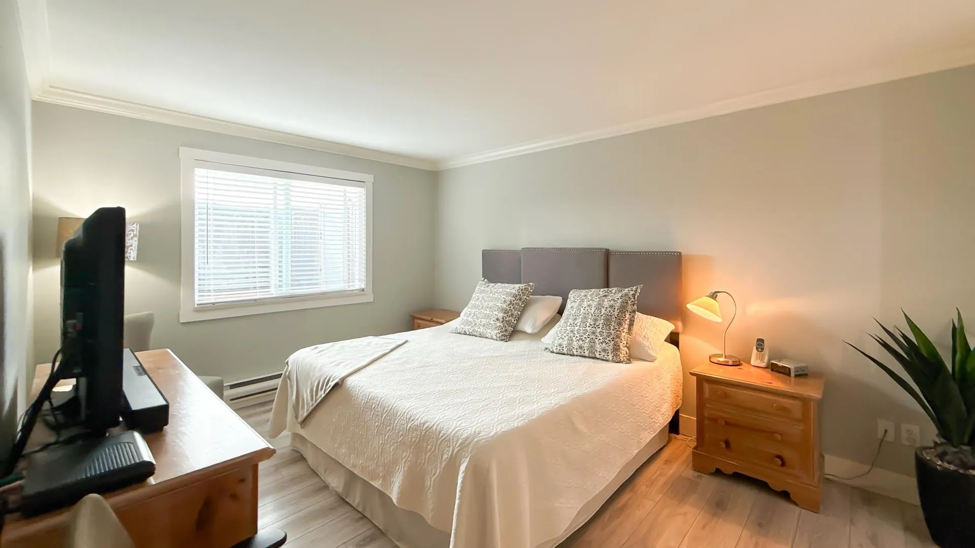 109 1533 Best Street