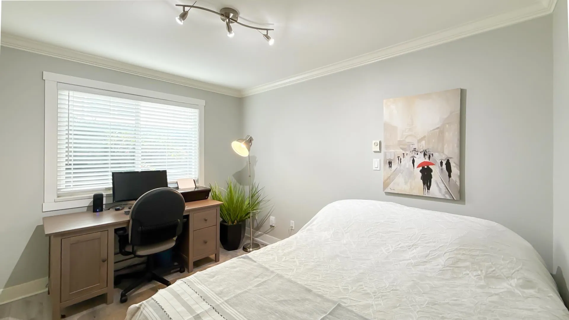 109 1533 Best Street