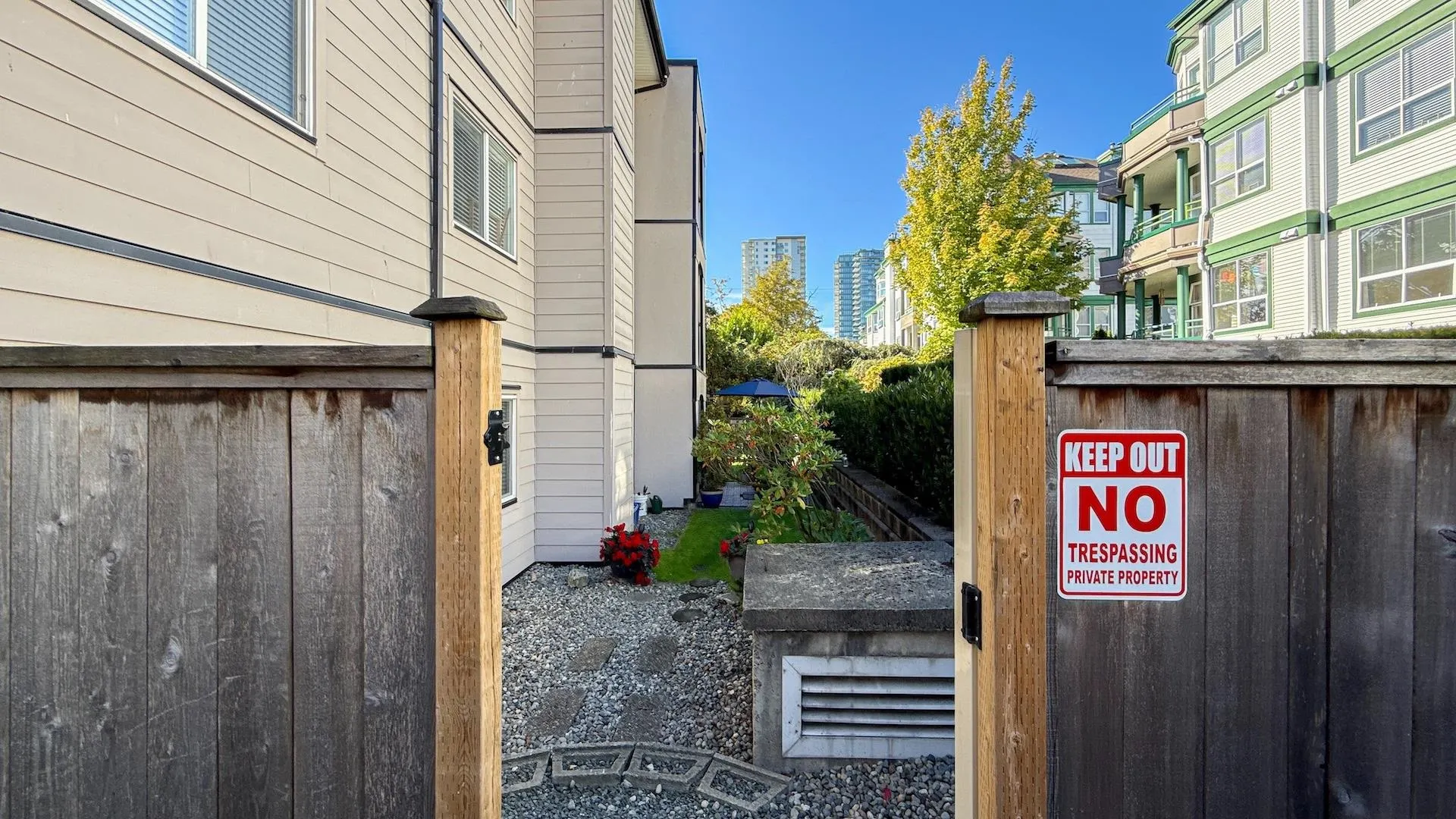 109 1533 Best Street