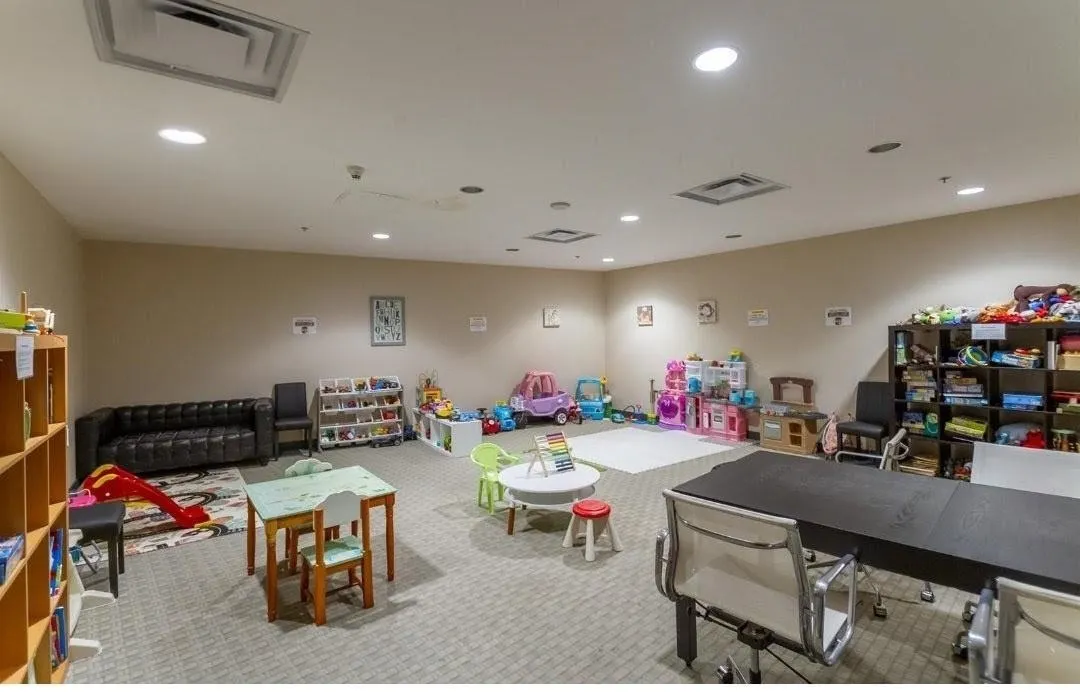 801 188 Keefer Place